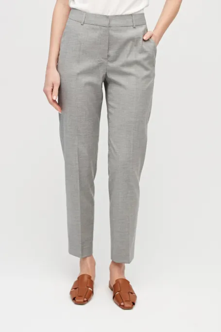 Pantaloni gri din lana pentru costum