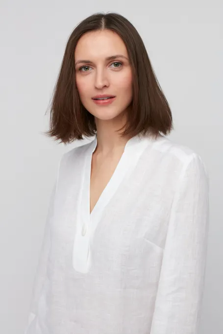 Bluza albă din cânepă