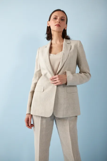 Sacou în carouri pentru costum