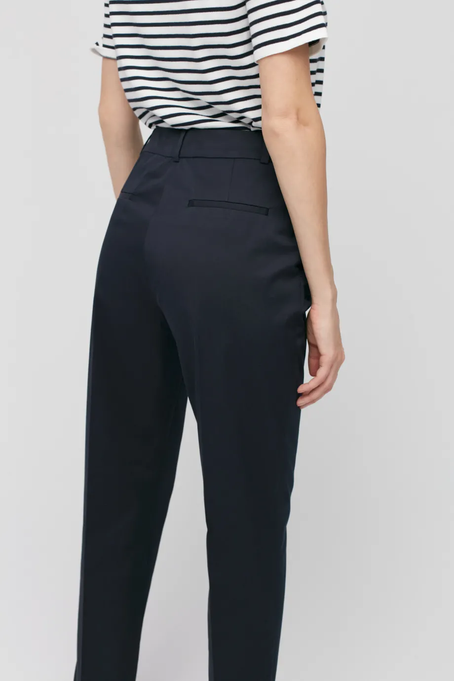 Pantaloni albaștri din bumbac Pantaloni albaștri din bumbac