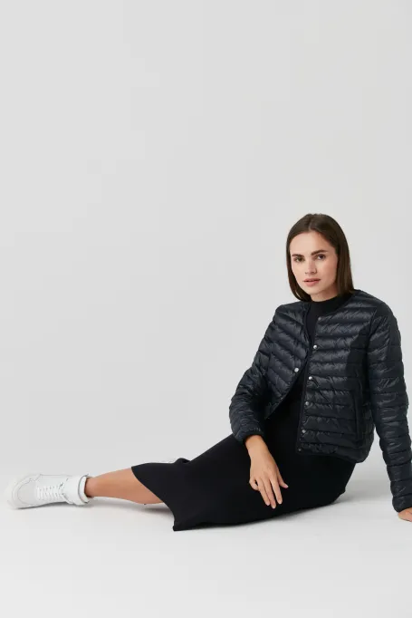 Krătăria scurtă de puf Alice