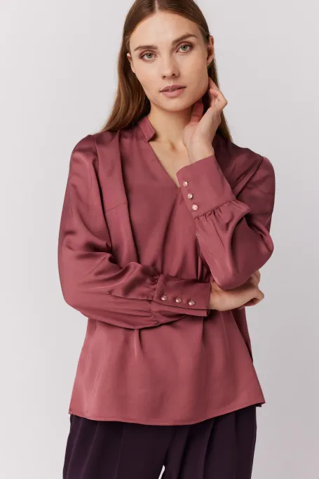 Bluza cu nasturi la mansete