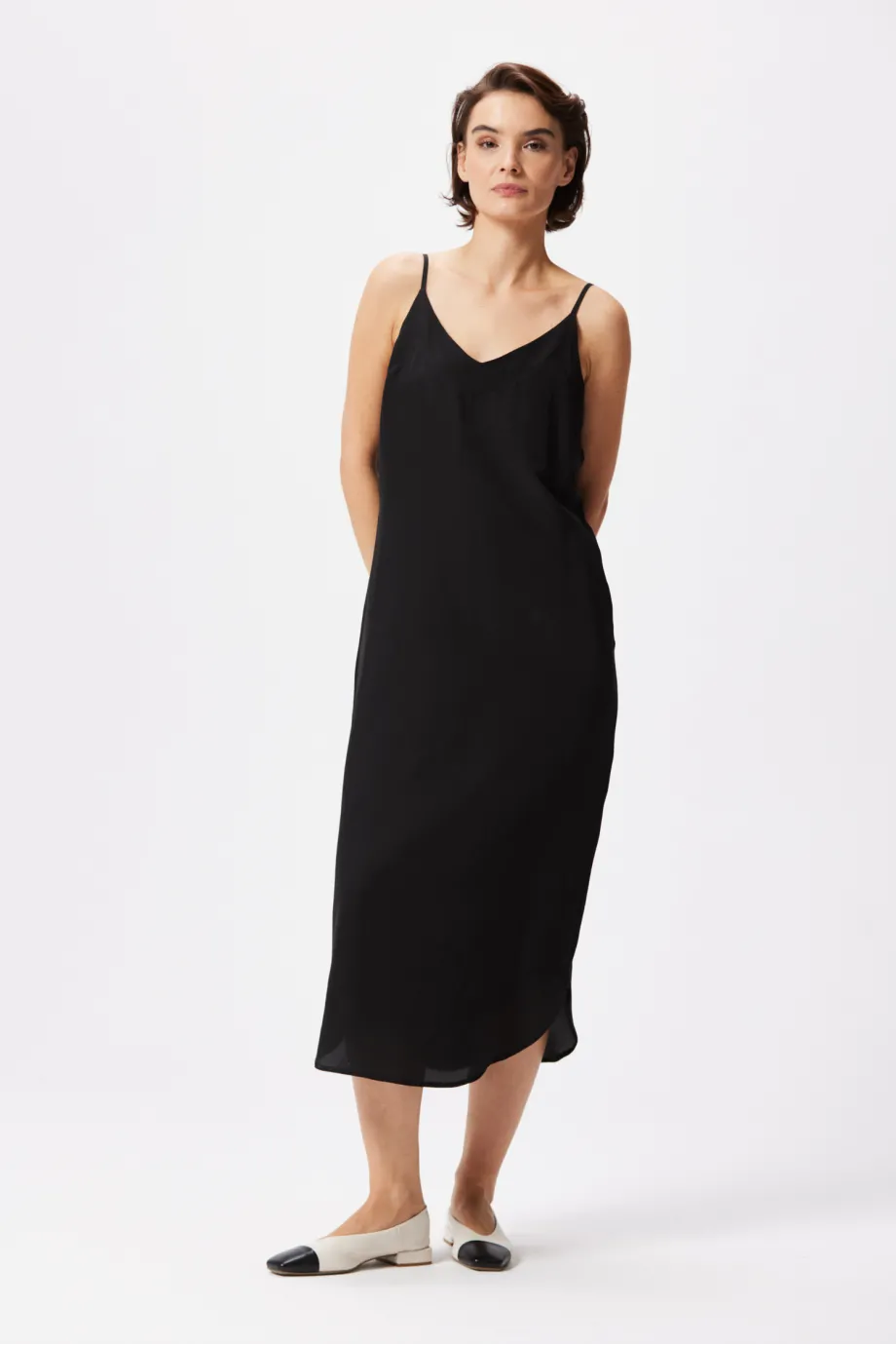 Rochie de mătase neagră Rochie de mătase neagră