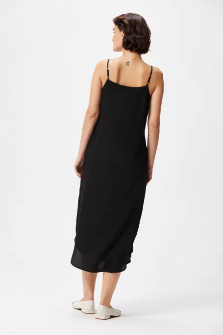 Rochie de mătase neagră