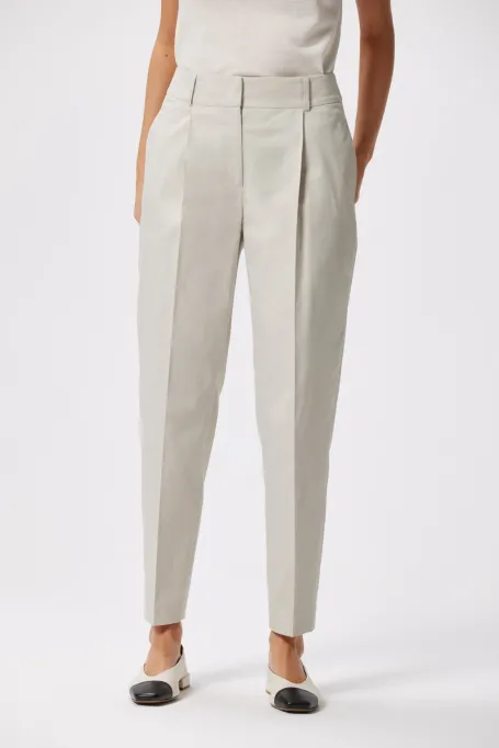 Pantaloni din bumbac cu pliuri Pantaloni din bumbac cu pliuri