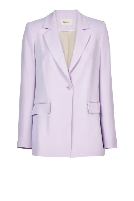 O jachetă de costum