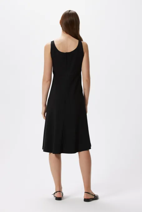 Rochie midi neagra cu bretele late Rochie midi neagra cu bretele late