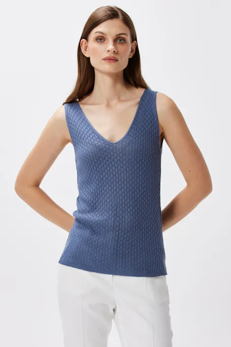 Top cu bretele ajurate cu decolteu în V