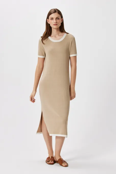 Rochie bej din matase si in