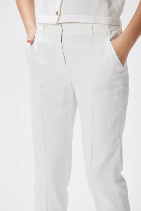 Pantaloni albi din in Lotto pentru a se potrivi