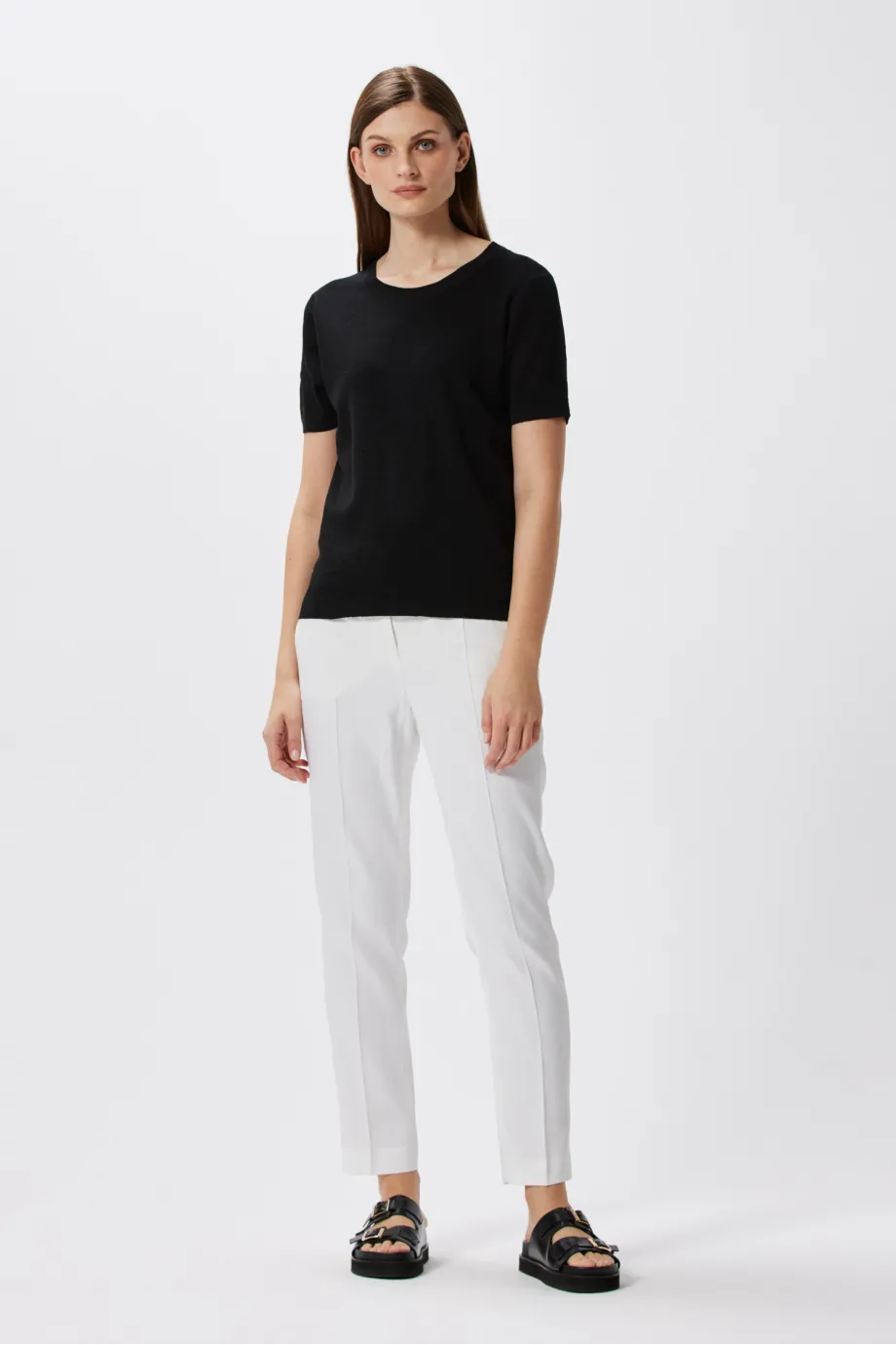 Bluza neagra cu in si matase Bluza neagra cu in si matase