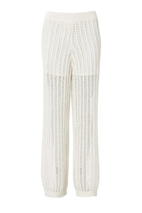 Pantaloni ajurati bej Pantaloni ajurati bej