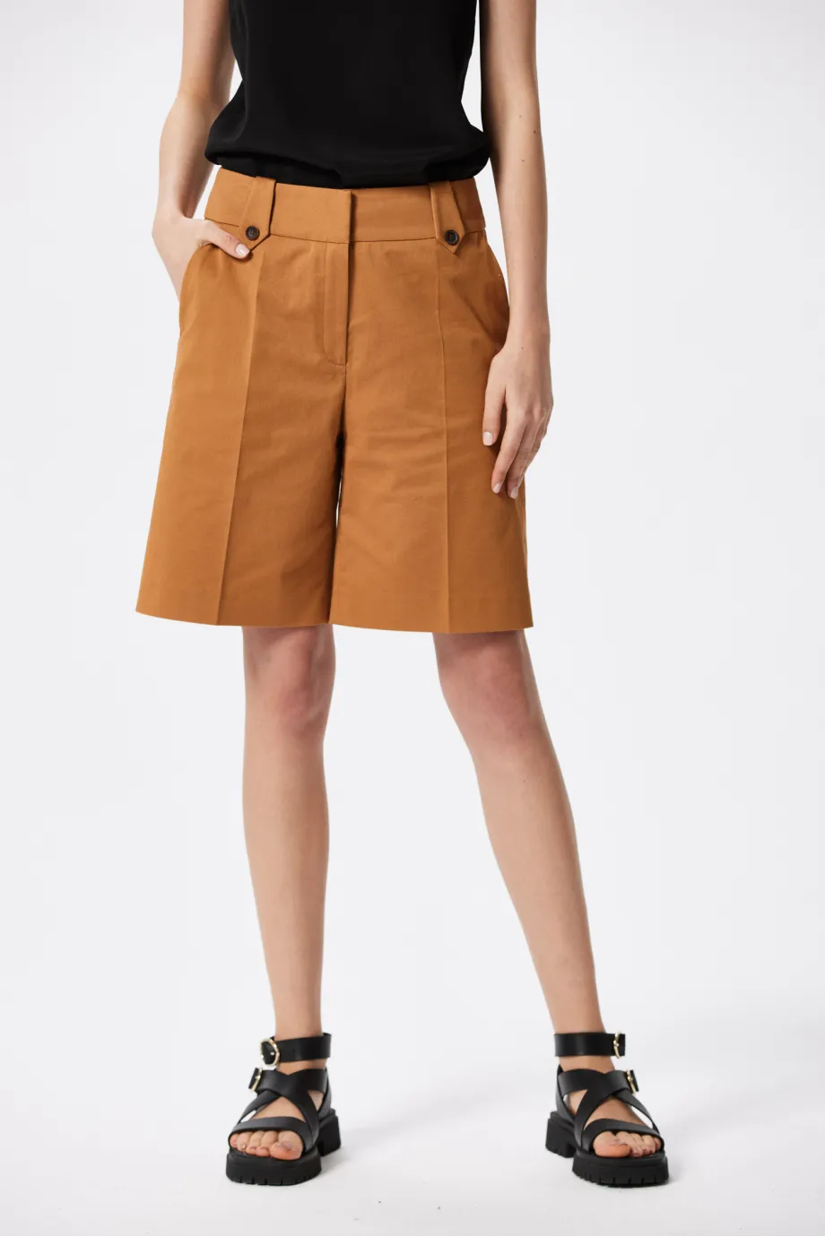 Pantaloni scurți de costum din bumbac Pantaloni scurți de costum din bumbac