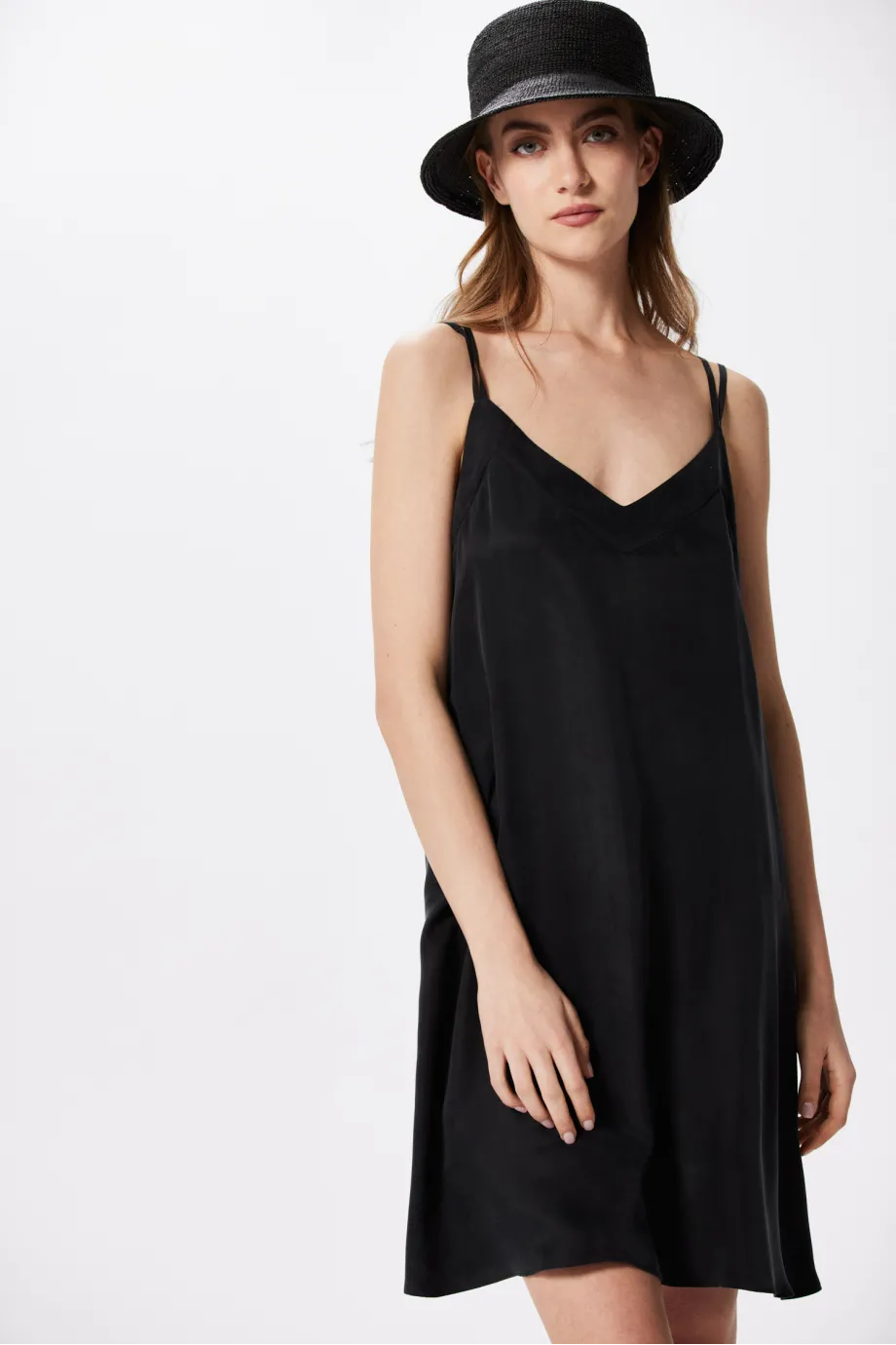 Rochie mini neagra Rochie mini neagra