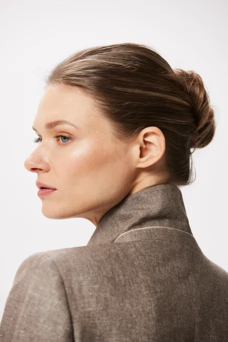 Sacou din amestec de lână răcoroasă și in pentru costum