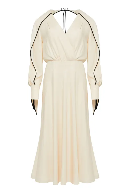 Rochie din mătase cu tiv negru