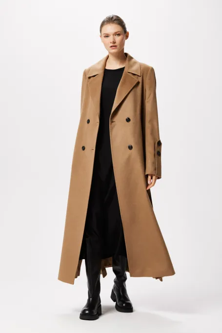 Palton lung din lână și mătase