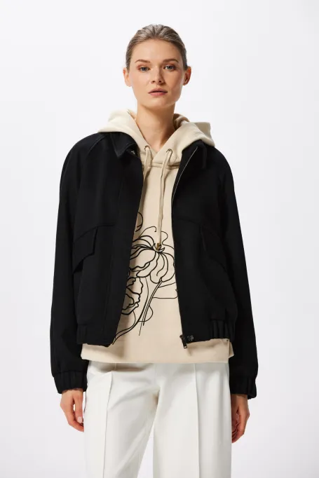 Geacă neagră din lână