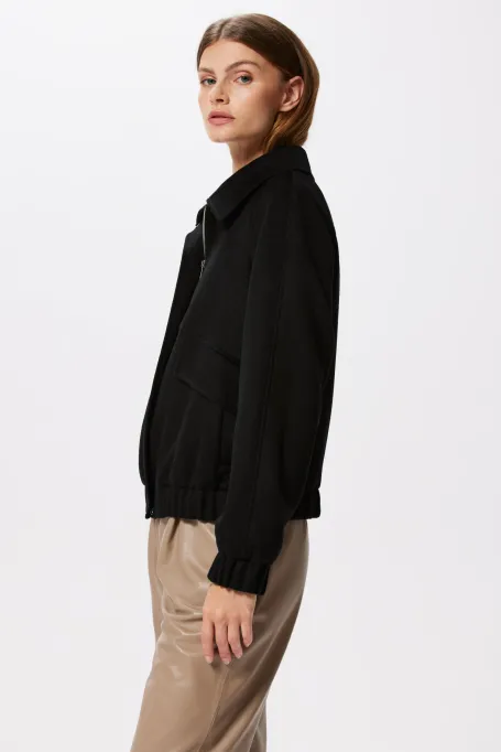 Geacă neagră din lână