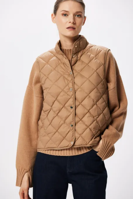 Vesta puf pentru damă