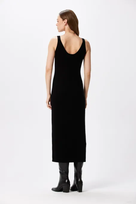 Rochie neagră din cașmir și lână merinos