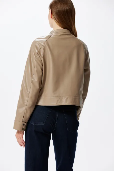 Jachetă din piele bej cu guler