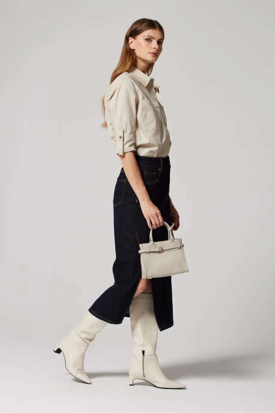 Fustă midi jeans albastru închis Fustă midi jeans albastru închis