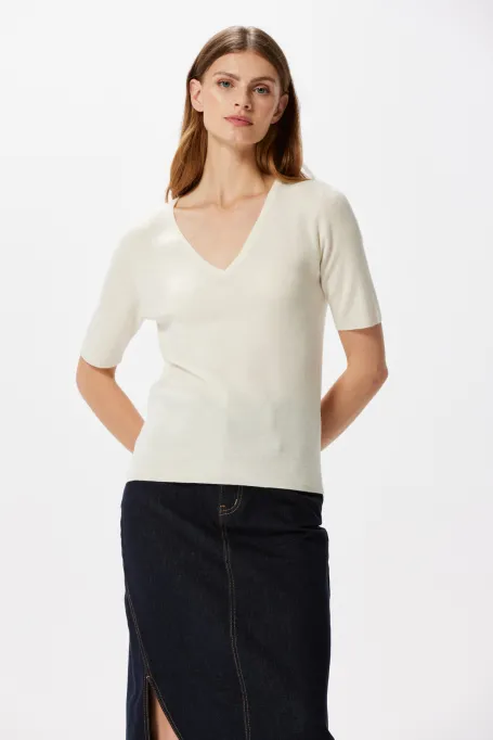 Bluza albă cu cașmir