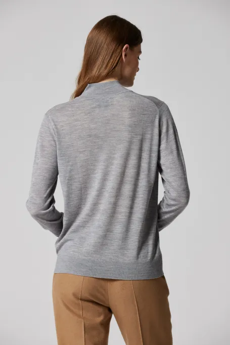 Bluză gri cu guler semi-înalt din lână merinos Julia