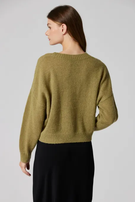 Pulover verde din amestec de lână de alpakă Pulover verde din amestec de lână de alpakă