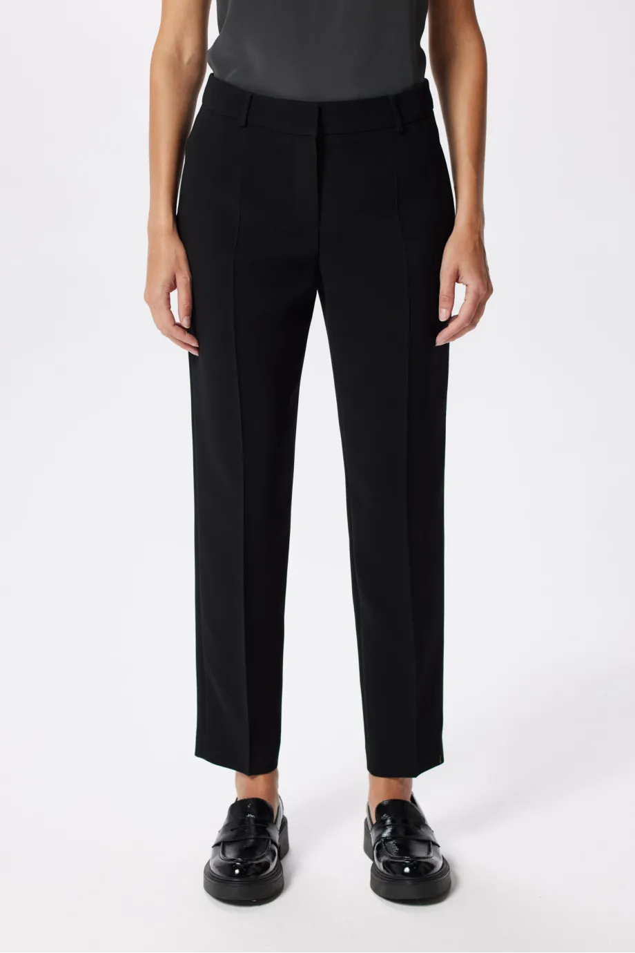 Pantaloni eleganți negri Lotto pentru costum Pantaloni eleganți negri Lotto pentru costum