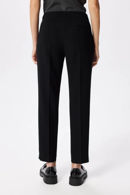 Pantaloni eleganți negri Lotto pentru costum Pantaloni eleganți negri Lotto pentru costum
