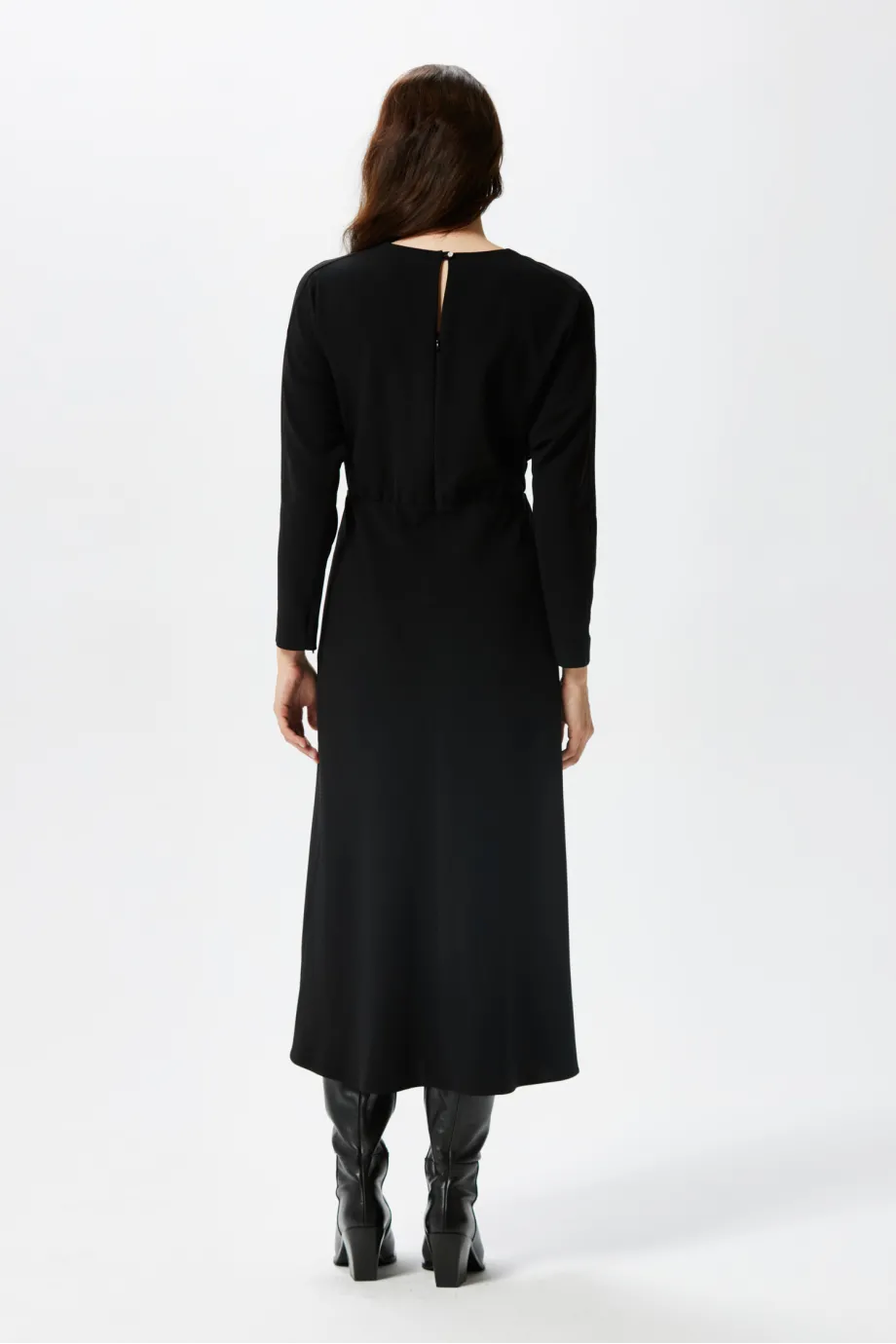 Rochie neagră midi cu mâneca kimono Rochie neagră midi cu mâneca kimono