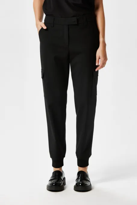 Pantaloni cargo negri cu lână