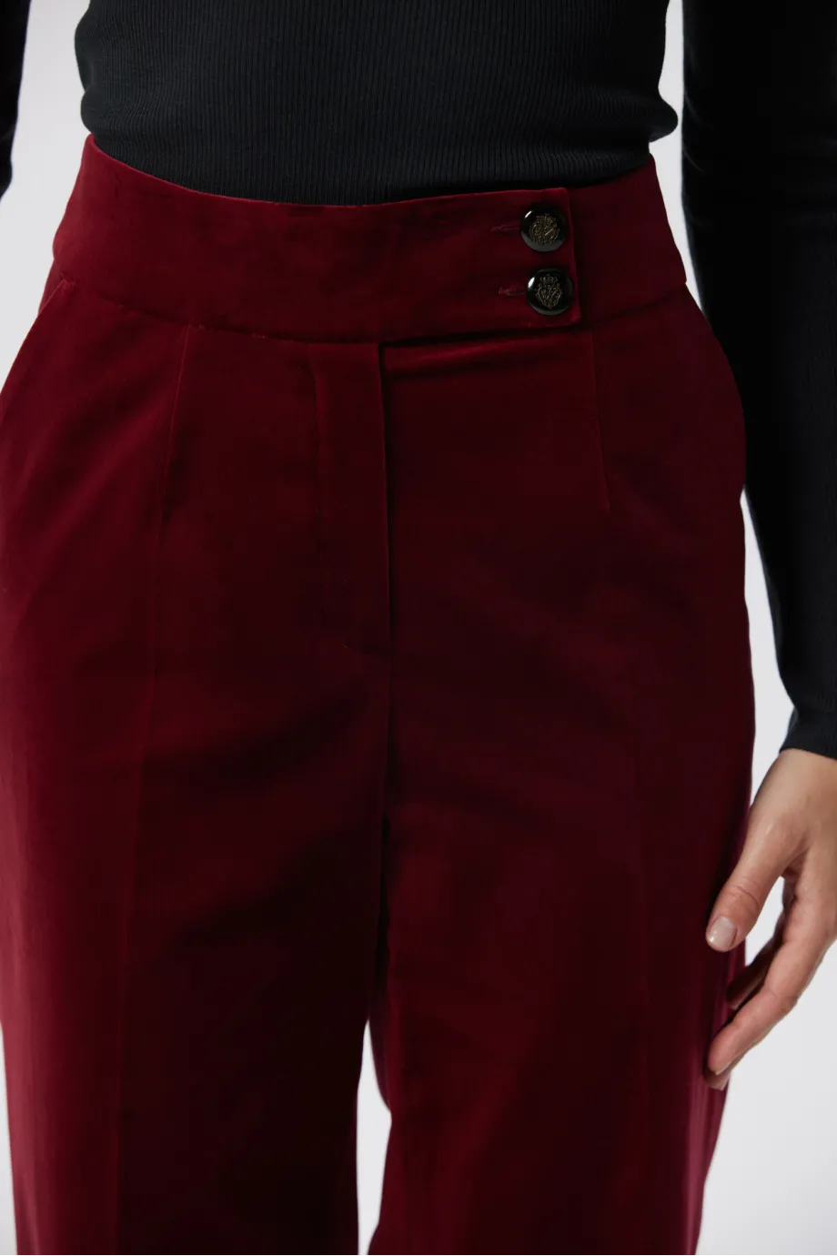 Pantaloni catifea pentru costum Pantaloni catifea pentru costum