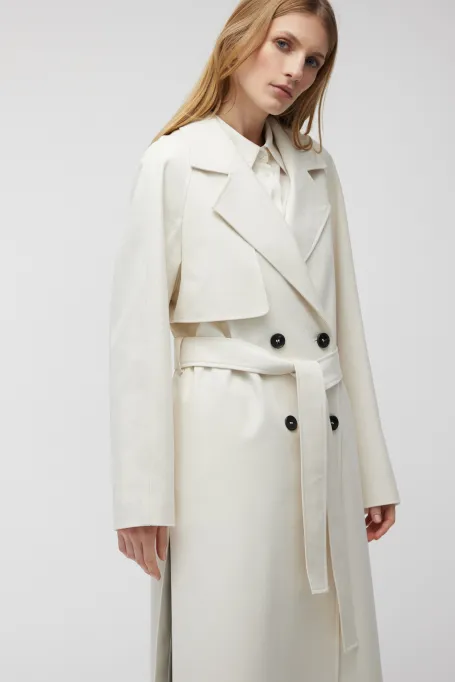 Trenci alb cu mătase