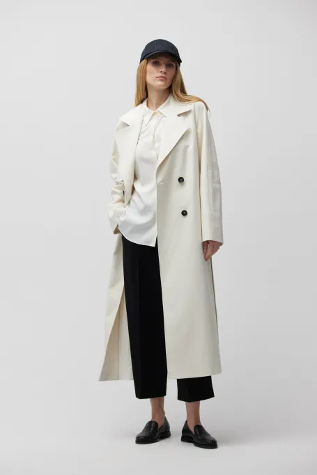 Trenci alb cu mătase