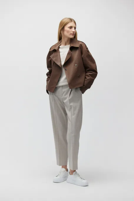 Jachetă maro cu epoleți