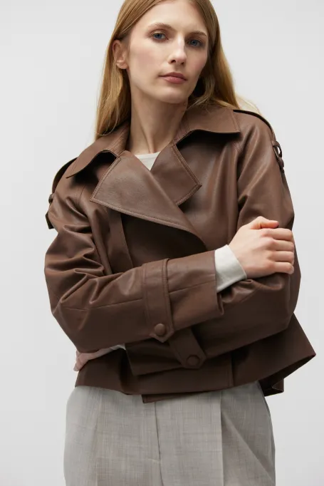 Jachetă maro cu epoleți