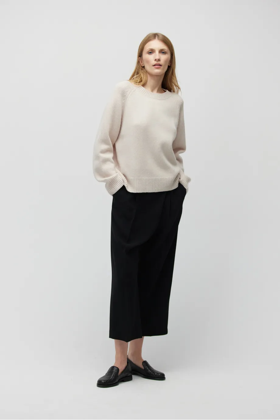 Pantaloni negri tip culottes Pantaloni negri tip culottes
