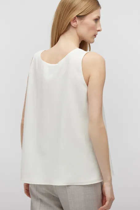 Bluza albă din mătase