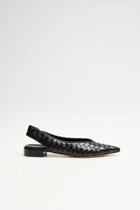 Pantofi slingback negri din piele împletită