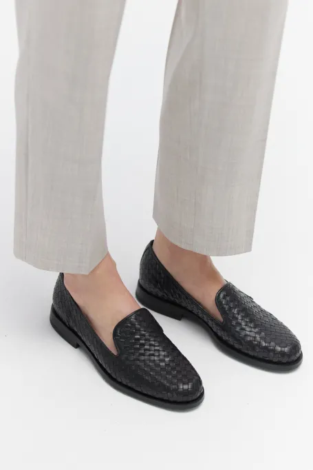 Loafers negri din piele împletită