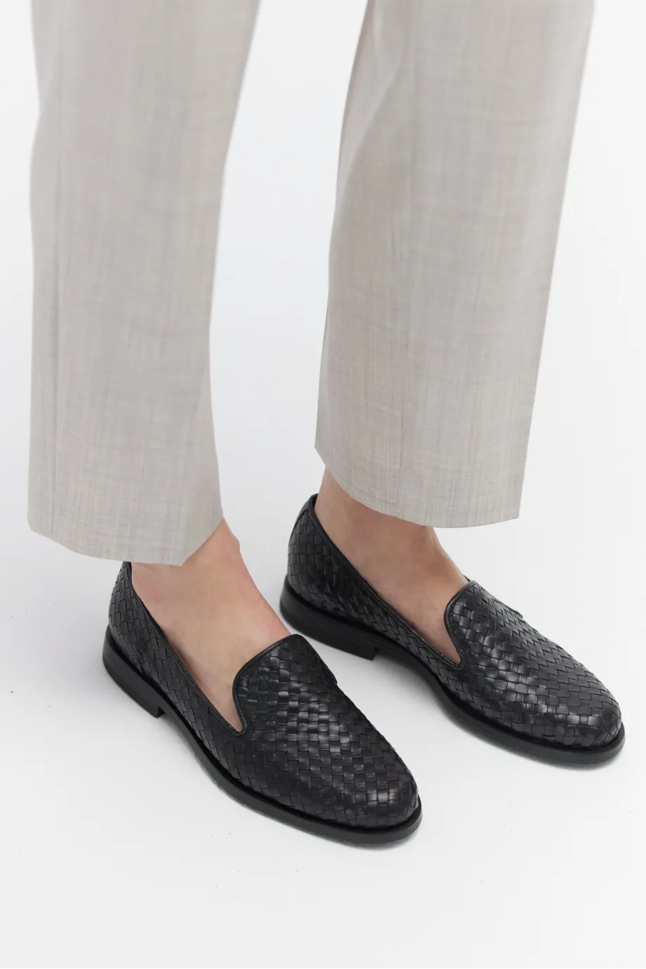 Loafers negri din piele împletită Loafers negri din piele împletită