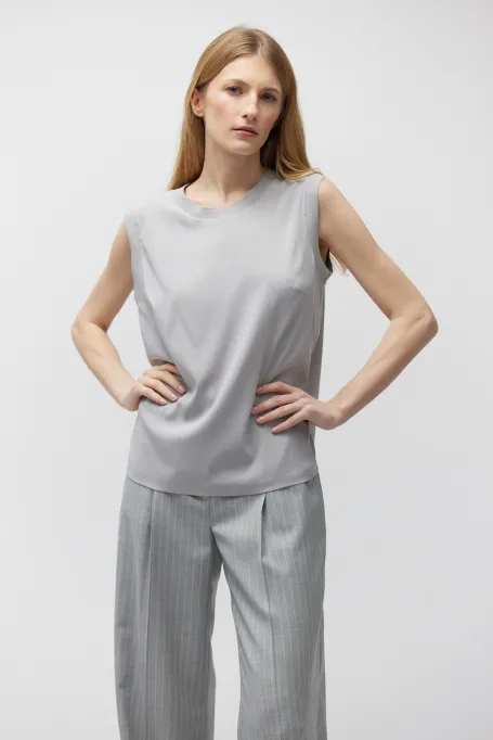 Bluză gri din mătase