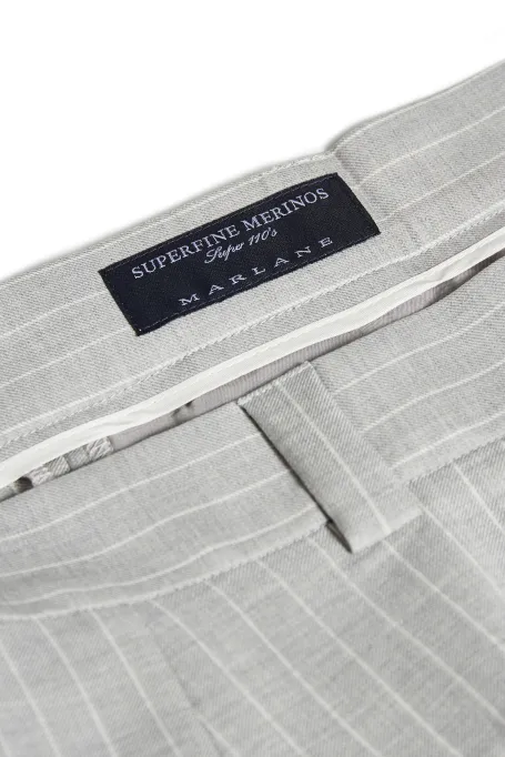 Pantaloni de lână cu croială largă