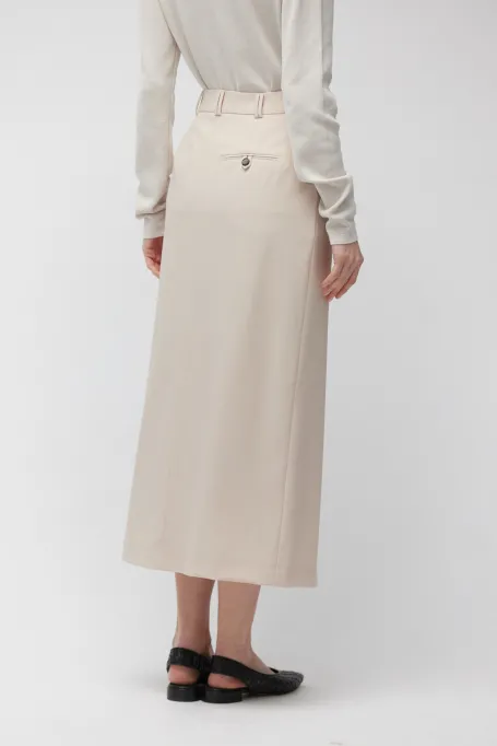 Fustă din lână de culoare nude