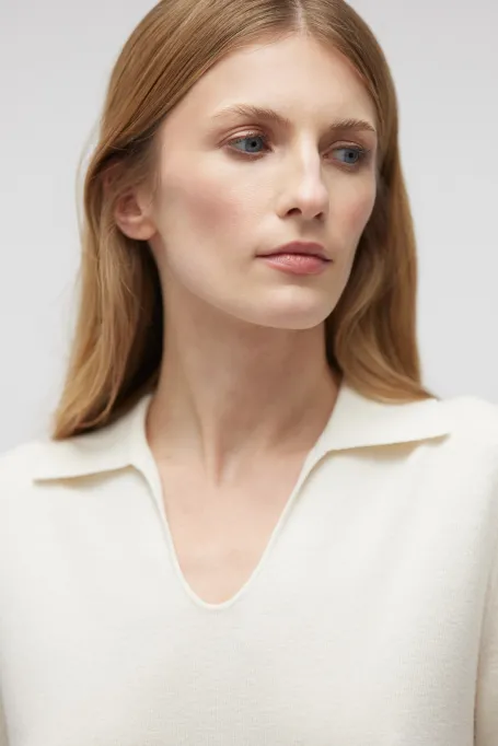 Bluză polo albă din lână merinos