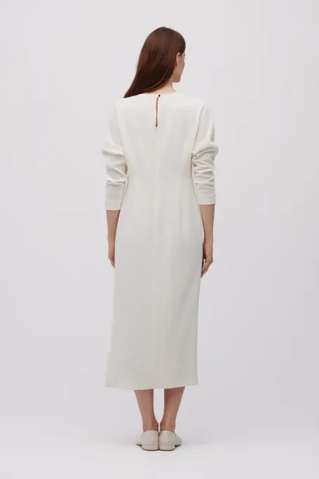 Rochie midi albă cu slit