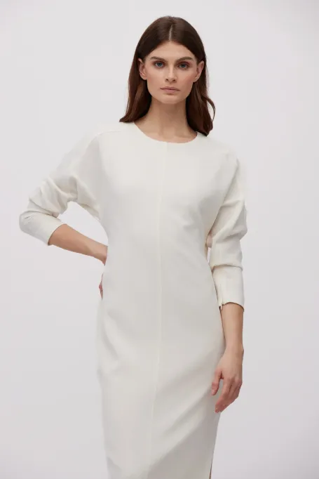 Rochie midi albă cu slit